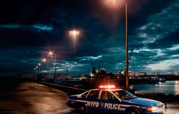 Picture auto, police, UFO, the evening, port, lights