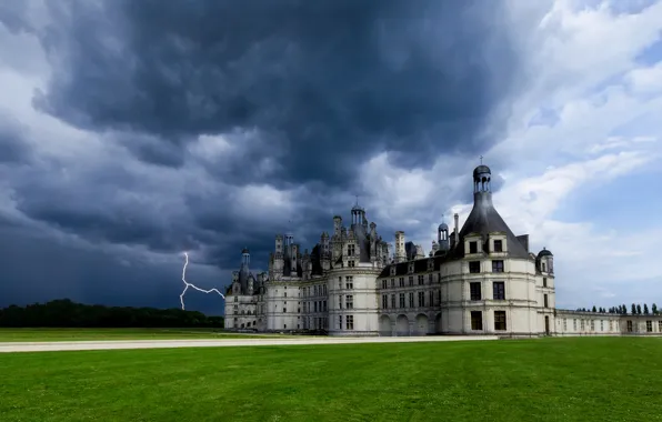 Picture the storm, the sky, clouds, castle, lightning, France, France, Chateau de Chambord, Chateau Chambord