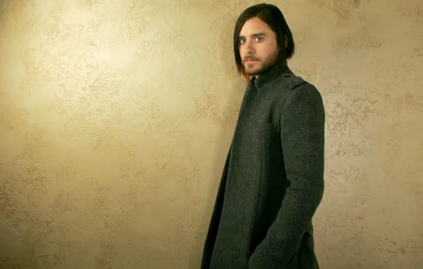 Picture wall, coat, 30 seconds to mars, Jared Leto, jared leto