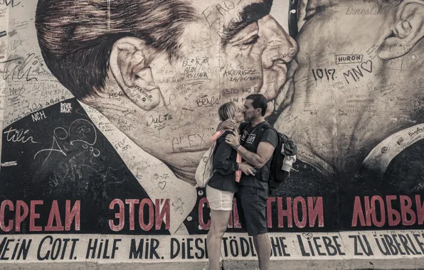 Picture love, wall, woman, figure, kiss, male, Leonid Brezhnev, autographs, Erich Honecker
