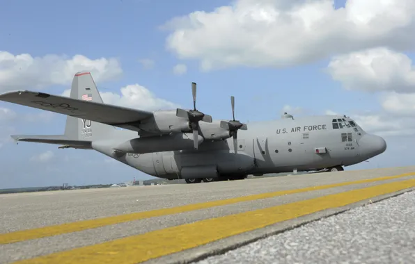 Picture clouds, the plane, the airfield, Lockheed, military transport, Hercules, C-130, US Air Force, Kadena AFB