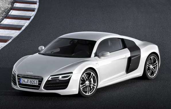 Picture background, Audi, Audi, silver, supercar, racing track, the front, V10, B10