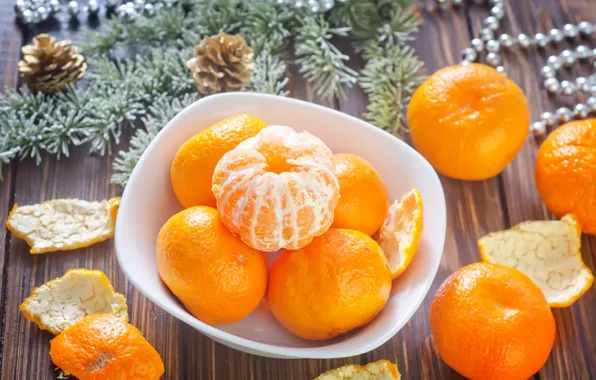 Picture winter, branches, spruce, plate, beads, fruit, orange, citrus, holidays, peel, tangerines