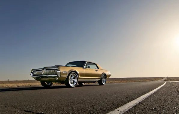 Picture the sky, the sun, wheel, Cougar, 1967, side, Mercury