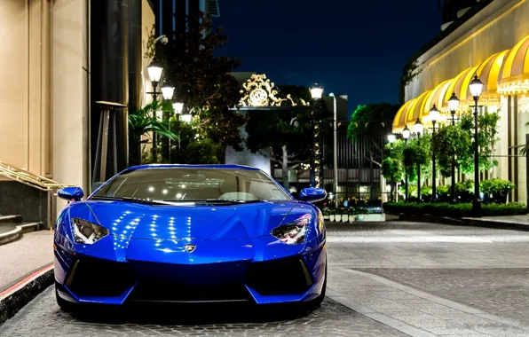 Picture blue, reflection, street, the evening, lights, lamborghini, blue, the front, aventador, lp700-4, Lamborghini, aventador