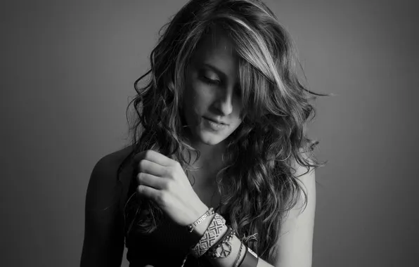 Picture girl, hair, bracelet