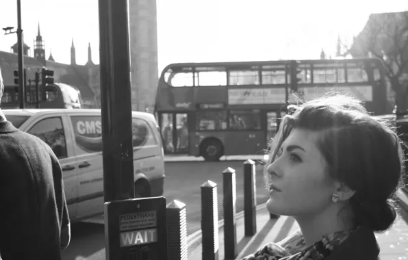 Picture look, girl, machine, the city, photo, street, London, black and white, bus