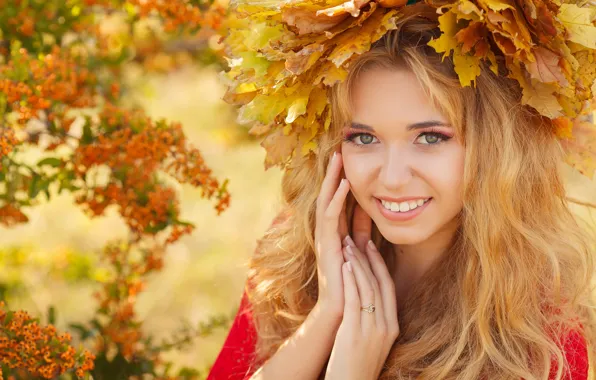 Picture autumn, look, leaves, girl, smile, makeup, blonde, wreath