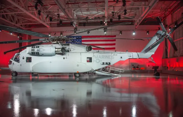 Picture hangar, helicopter, CH-53K