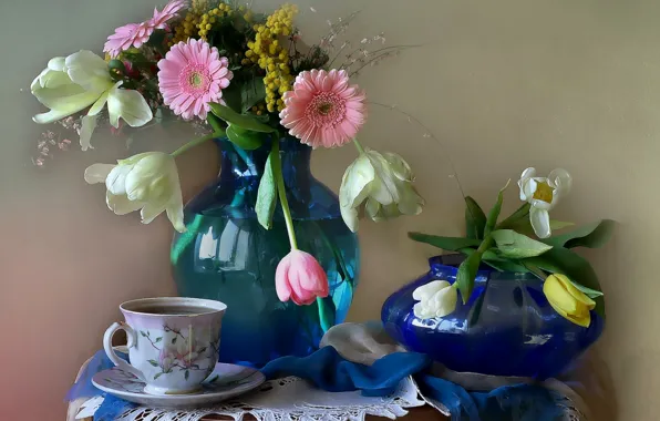Picture flowers, tea, Tulip, bouquet, Cup, vase, still life, gerbera