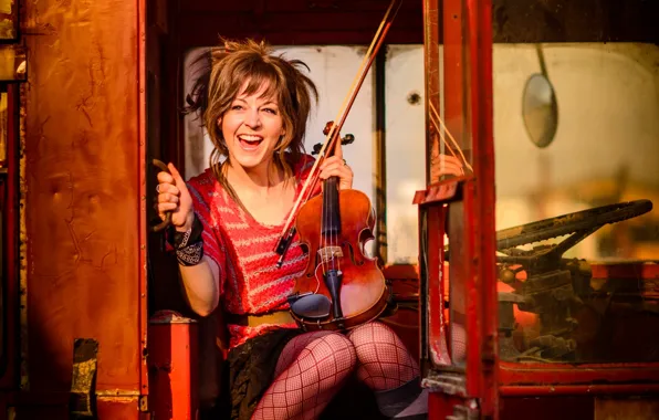 Picture violin, music, bus, in red, violin, Lindsey Stirling, Lindsay Stirling