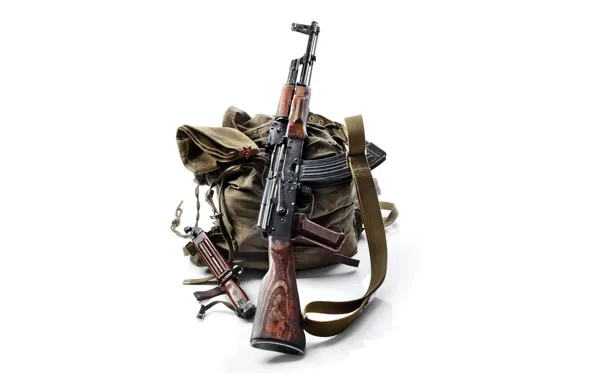 Picture AKM, Kalashnikov Modernized, Bayonet, Cap, Duffel bag