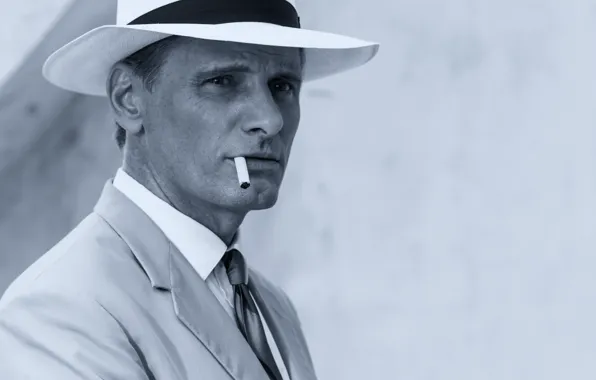 Picture portrait, hat, cigarette, actor, Viggo Mortensen