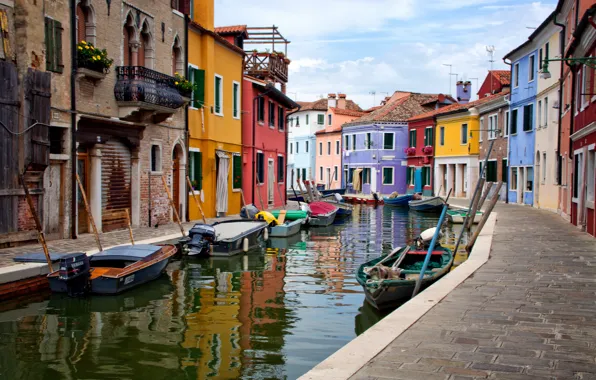 Picture the sky, home, boats, Italy, Venice, channel, Burano island