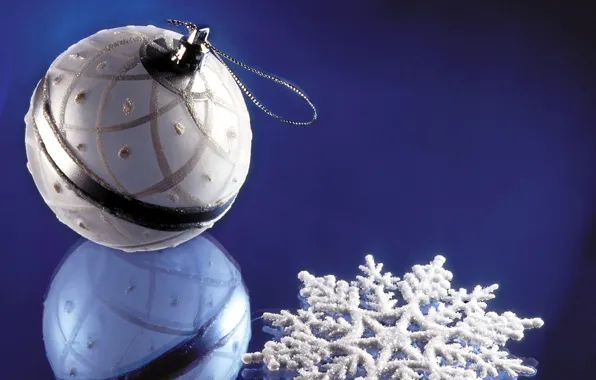Picture reflection, new year, Christmas, ball, snowflake