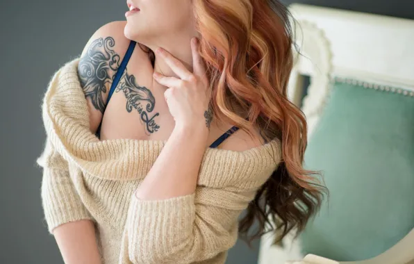 Picture Sexy, Bra, Girls, Blonde, Erotic, Pose, Tattooed, Sweater, Artistic, Inked, Pullover, Aerie