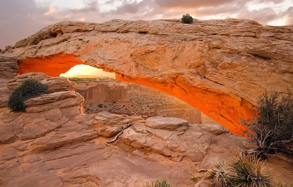 Picture canyon, arch, Mesa Arch