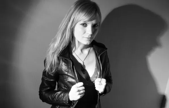Picture girl, ring, blonde, black and white photo, necklace, leather jacket