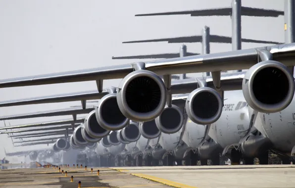 Picture wings, Parking, engines, C-17 Globemaster, C-17