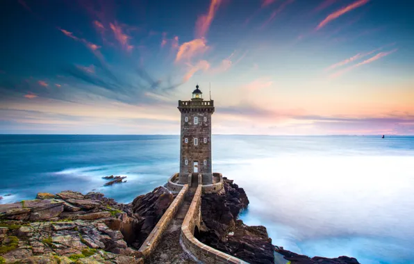 Picture sea, the sky, clouds, sunset, France, horizon, Finistère, Kermorvan Lighthouse, Le Conquet