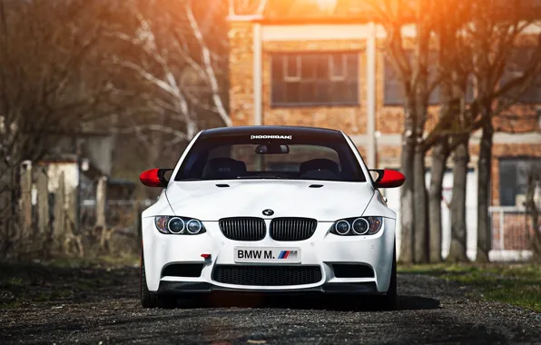 Picture white, trees, the building, bmw, BMW, shadow, white, the front, e92