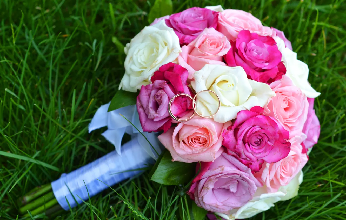 Photo wallpaper grass, roses, bouquet, ring, wedding, wedding