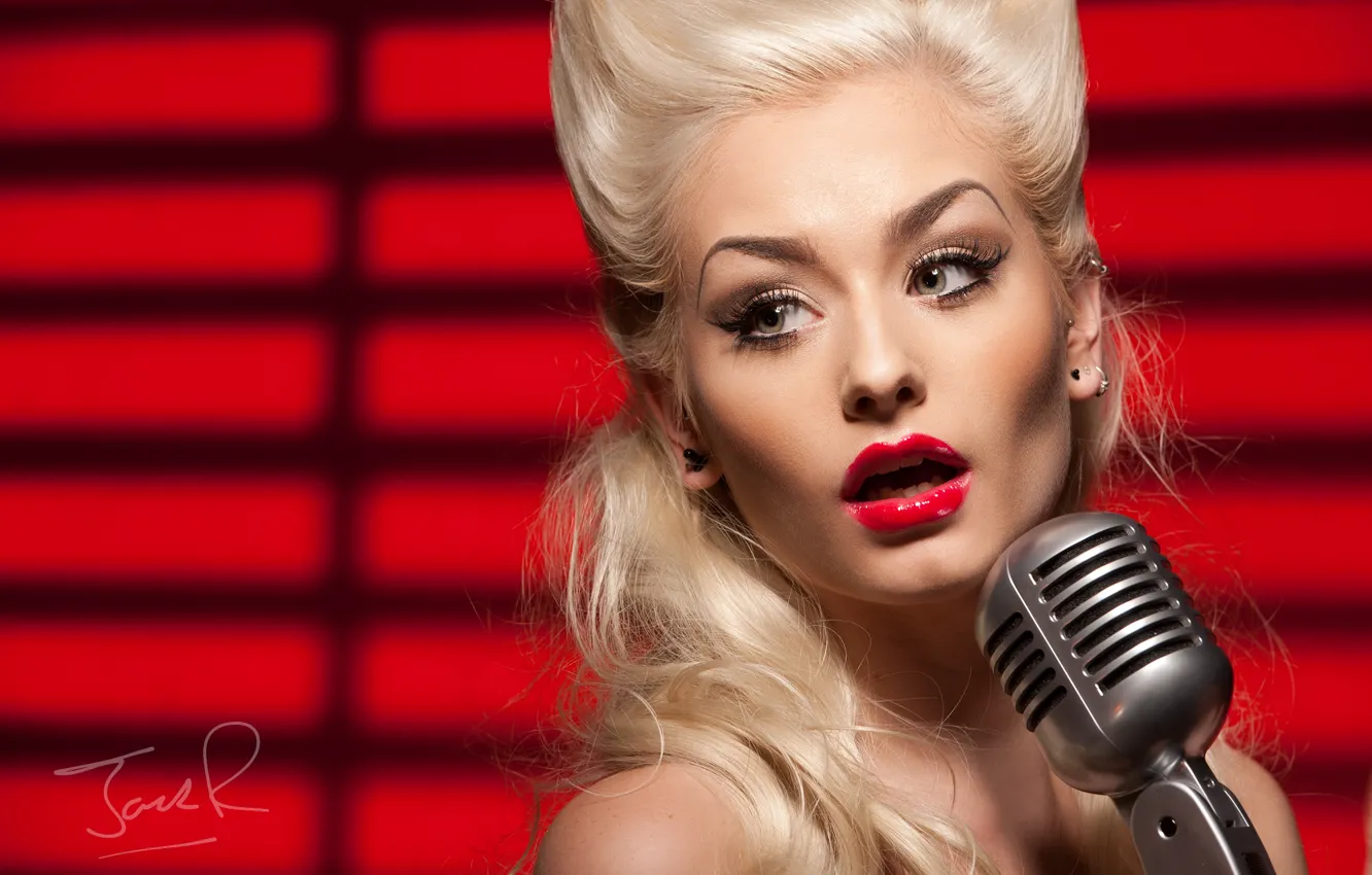Photo wallpaper girl, face, blonde, microphone, singer, red lipstick, Romanie Smith