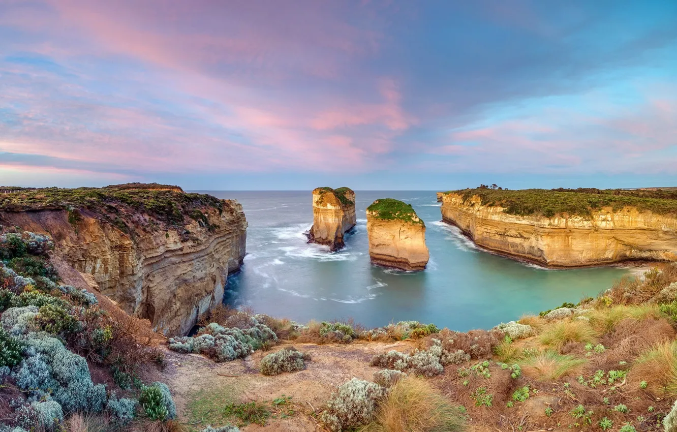 Wallpaper Day breaks at Loch Ard Gorge, The Island Archway, Port ...