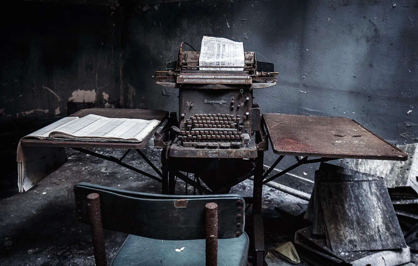 Photo wallpaper dark, Abandoned, typewriter