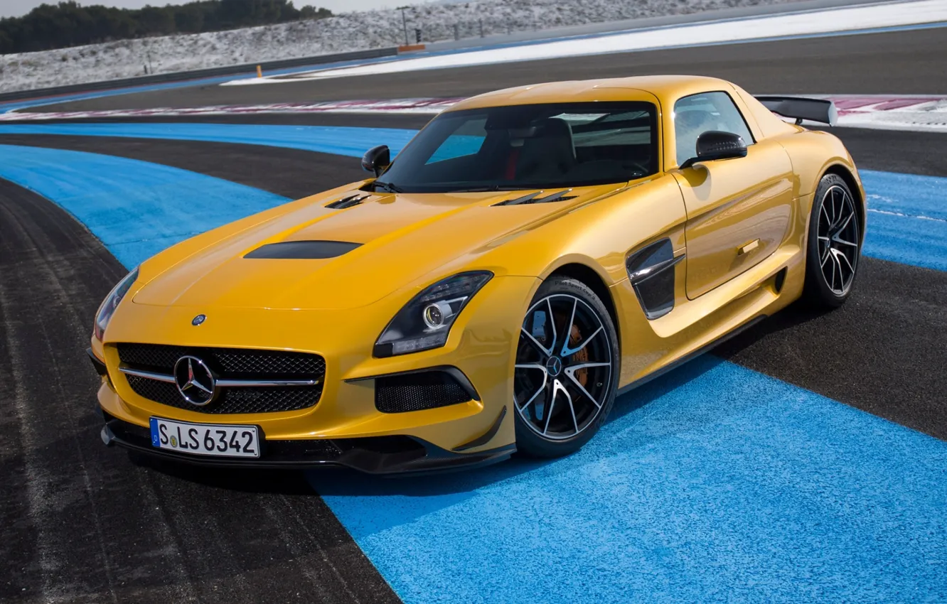 Photo wallpaper yellow, Mercedes-Benz, Mercedes, AMG, SLS, the front, Black Series, AMG