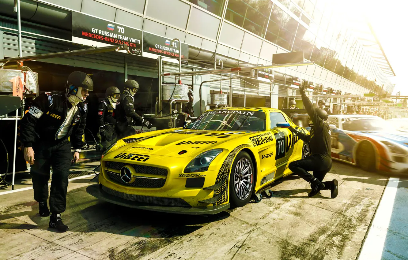 Photo wallpaper Mercedes-Benz, Race, AMG, SLS, GT3, Yellow, Team, Russian, Stop, Pit, Viatti