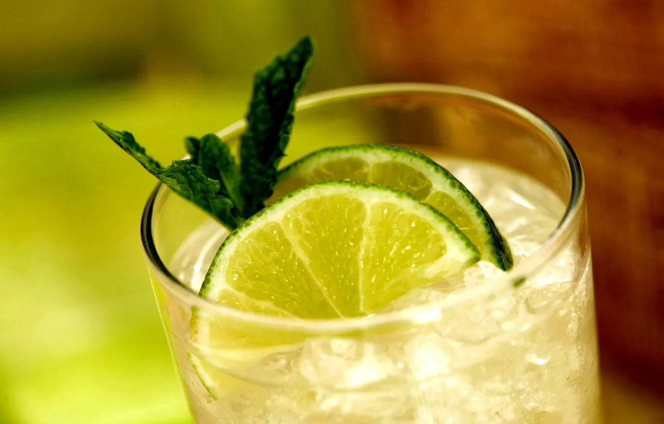 Photo wallpaper ice, lime, drink