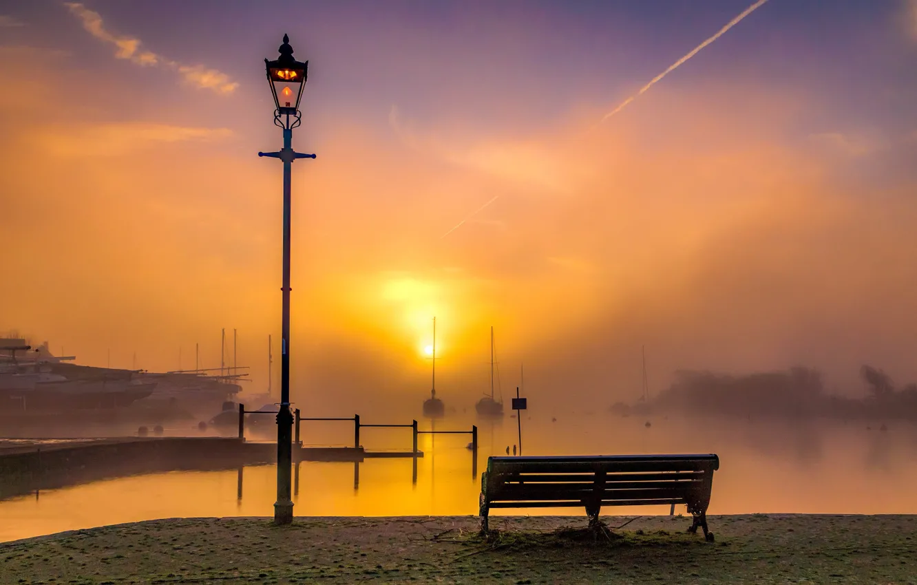 Photo wallpaper sea, bench, sunrise, dawn, England, yachts, morning, port, lantern, promenade, harbour, England, The Channel, English …