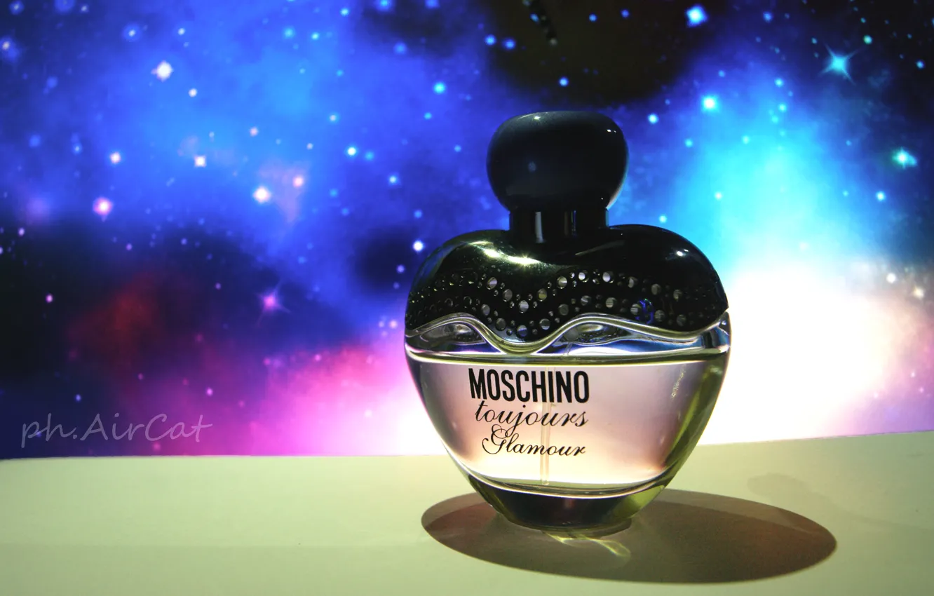 Wallpaper Space Perfume Space The Smell Glamour Aroma Moschino Images For Desktop Section Stil Download
